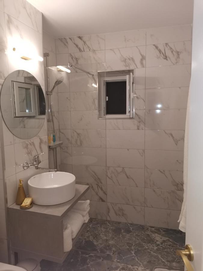 Bloom Box Apartments Κραϊόβα Εξωτερικό φωτογραφία